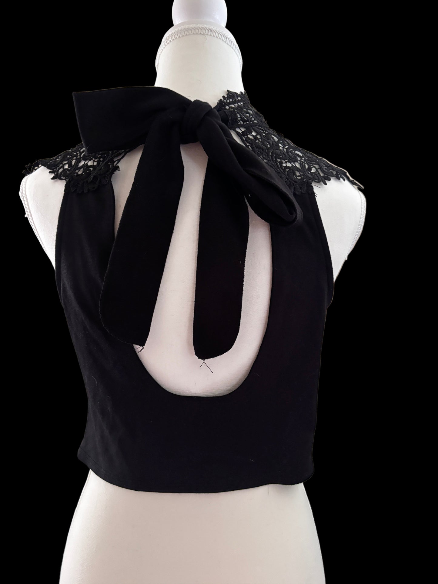Black Lace Mock Neck Crop-Top